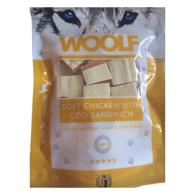 Pamlsok Woolf Dog Chicken & Codfish Soft Sandwich 100 g